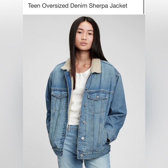 GAP Jackets & Blazers - Gap denim jacket with sherpa collar